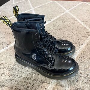 DR MARTENS 1460 PATENT LEATHER LACE UP BOOTS SIZE 3